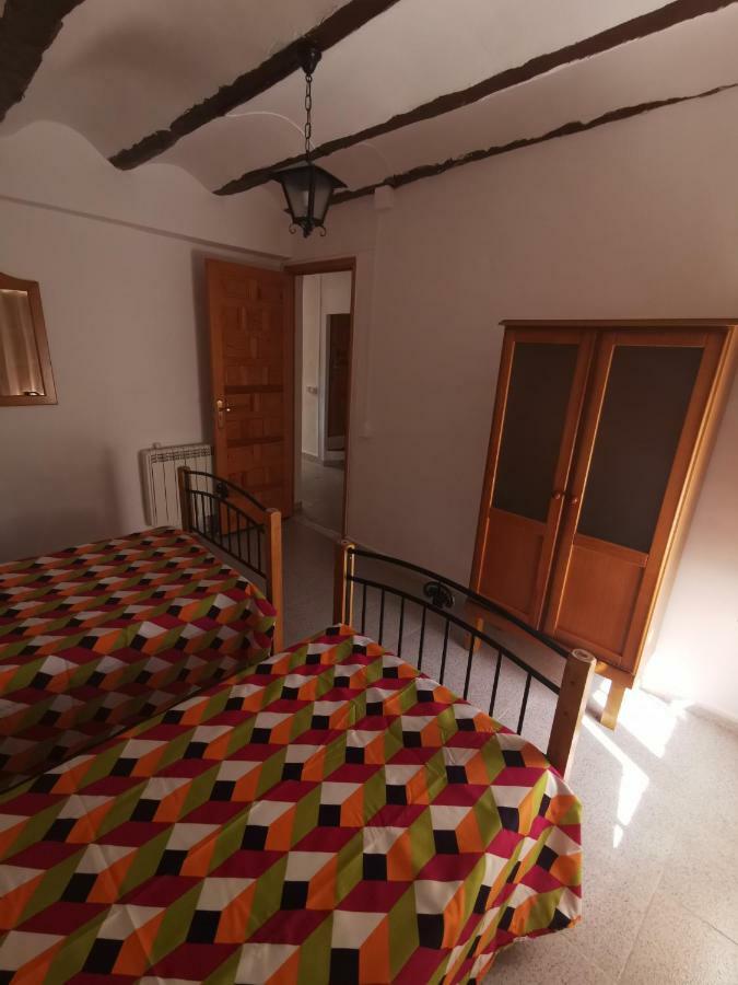 Casa Rural Y Albergue Tormon Buitenkant foto