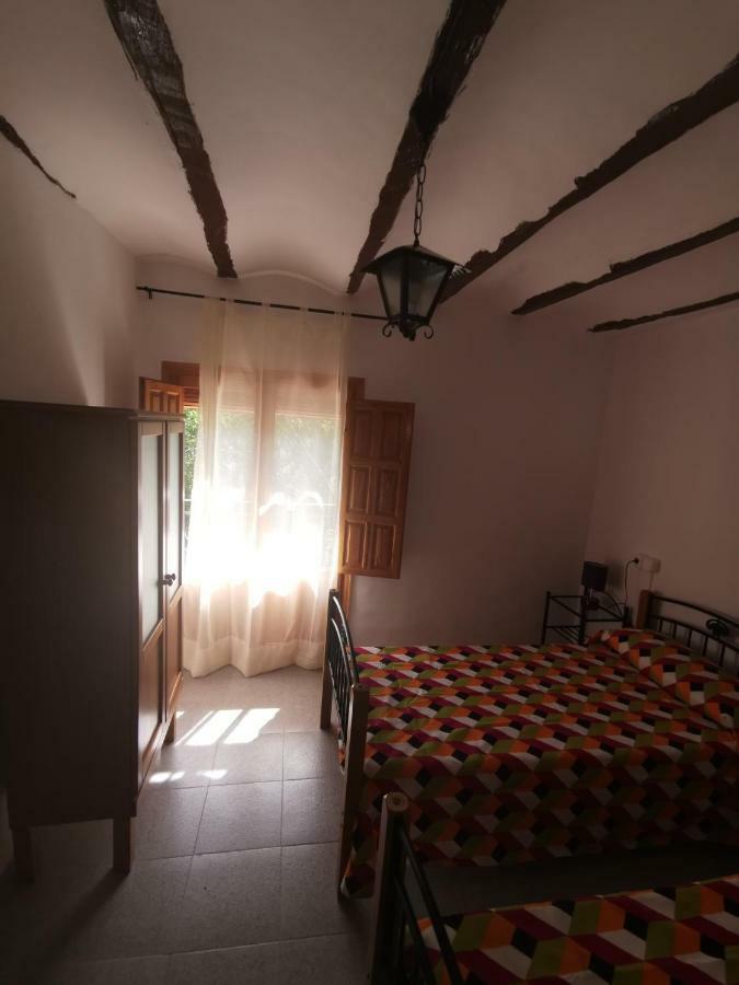 Casa Rural Y Albergue Tormon Buitenkant foto